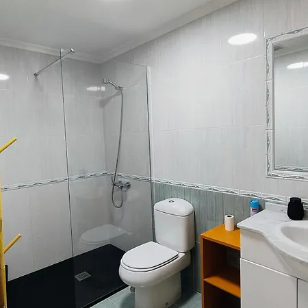 Atico Con Terraza Apartman O Grove